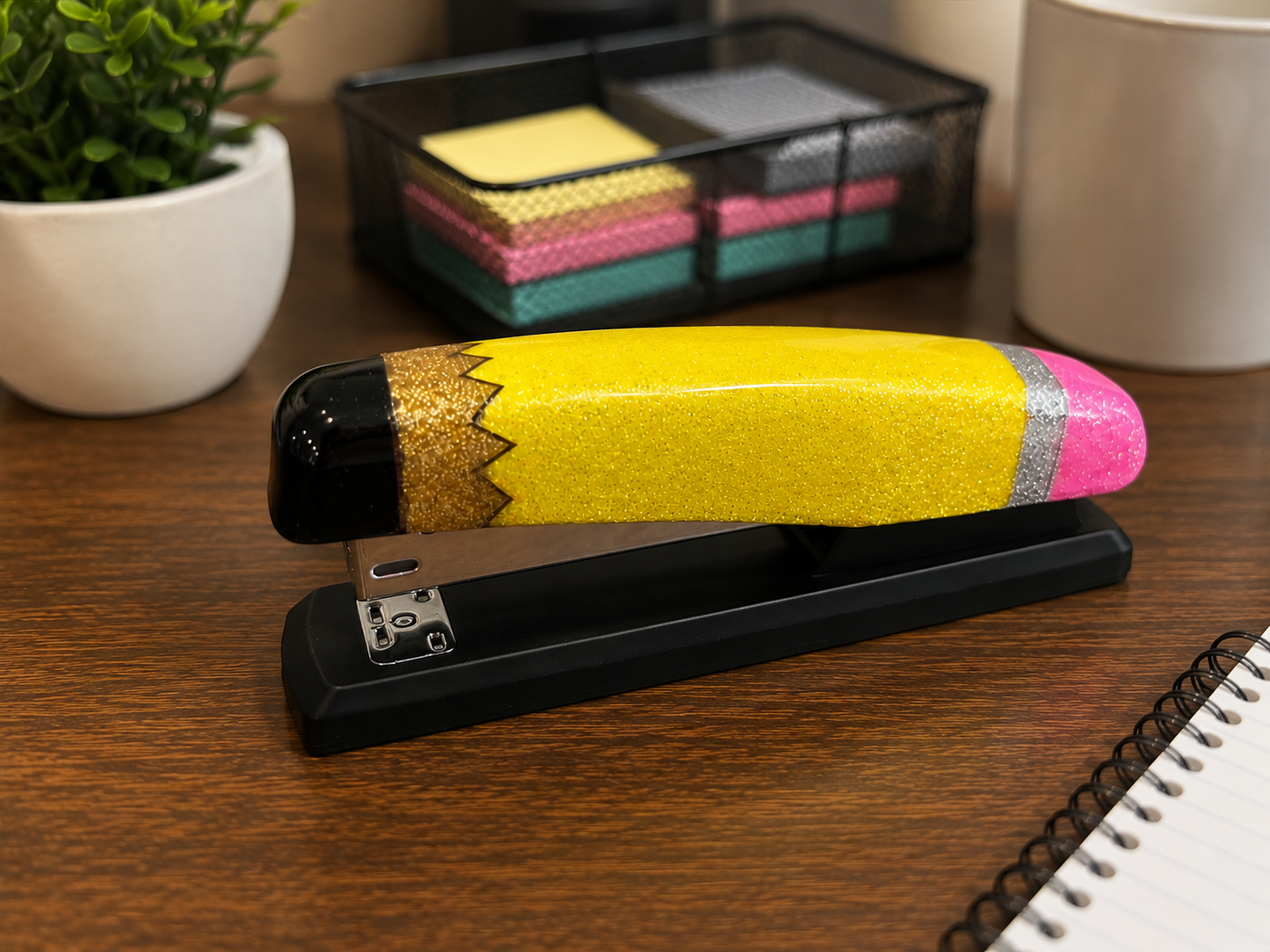 GLITTER PENCIL STAPLER
